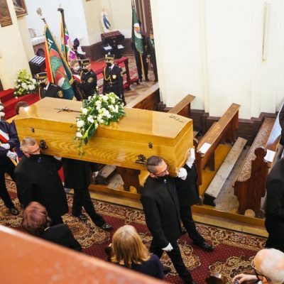 pogrzeb z trumną Wałbrzych